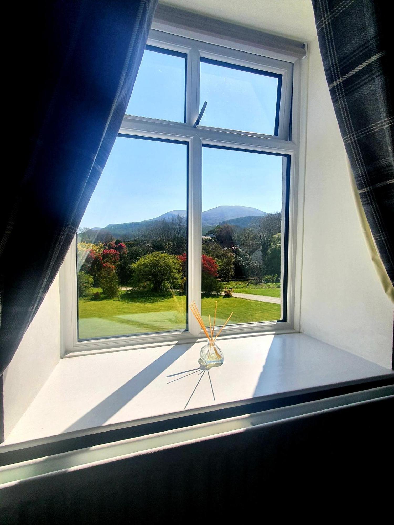 Bryansford Cottage Екстер'єр фото